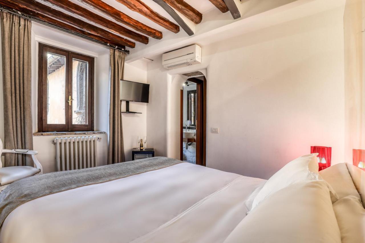 Luxury Navona Hotel Rome Exterior photo